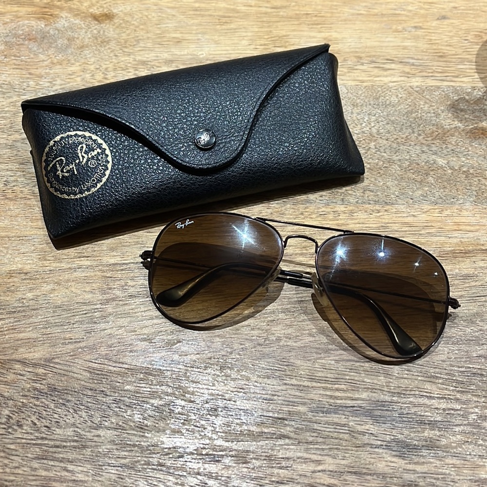 Ray-ban Aviator Sunglasses - Picture 1 of 3